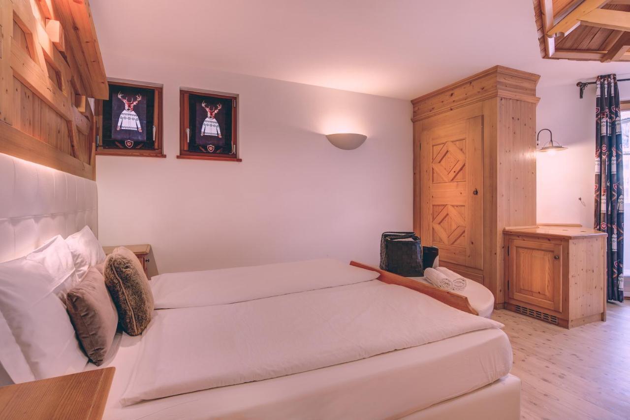 Hotel Madonnina Resort And Wellness Soraga Exterior foto
